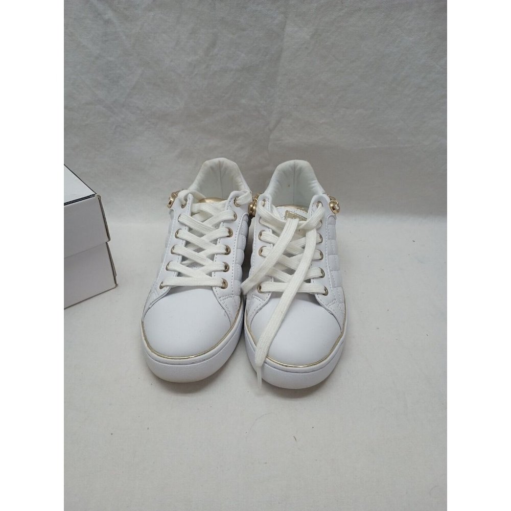Guess White Sneakers Women's Size 7.5 Excellent Condition